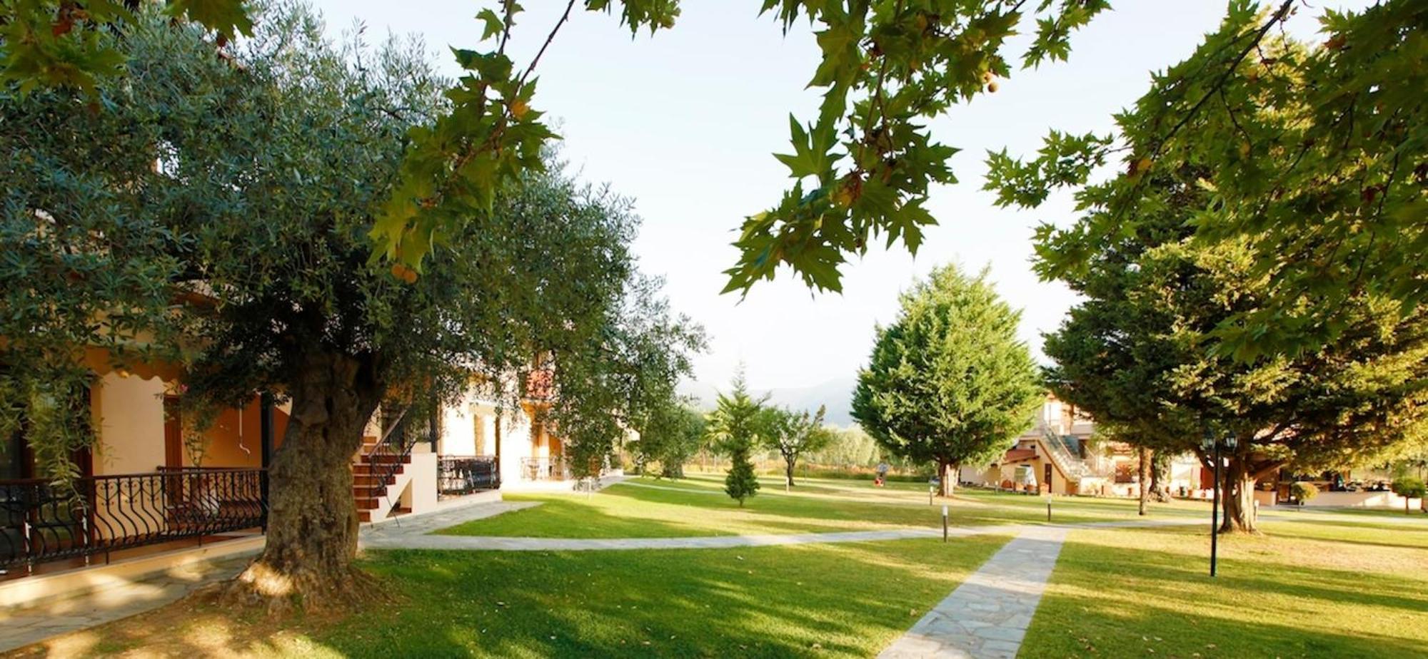 Ariadni Hotel Bungalows Скала-Потамьяс Екстер'єр фото